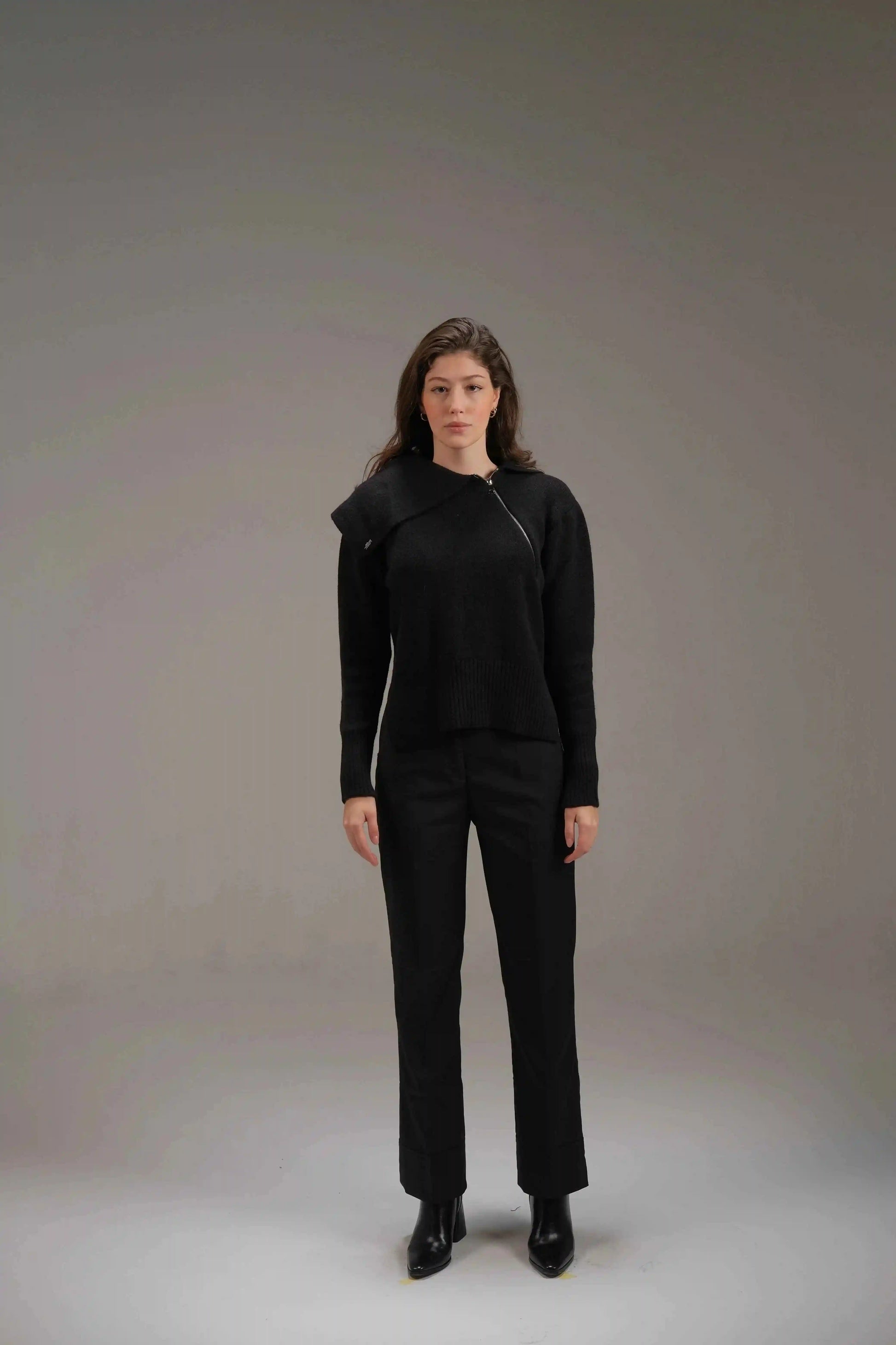 Knitted Cotton Top in Black - A&Suz
