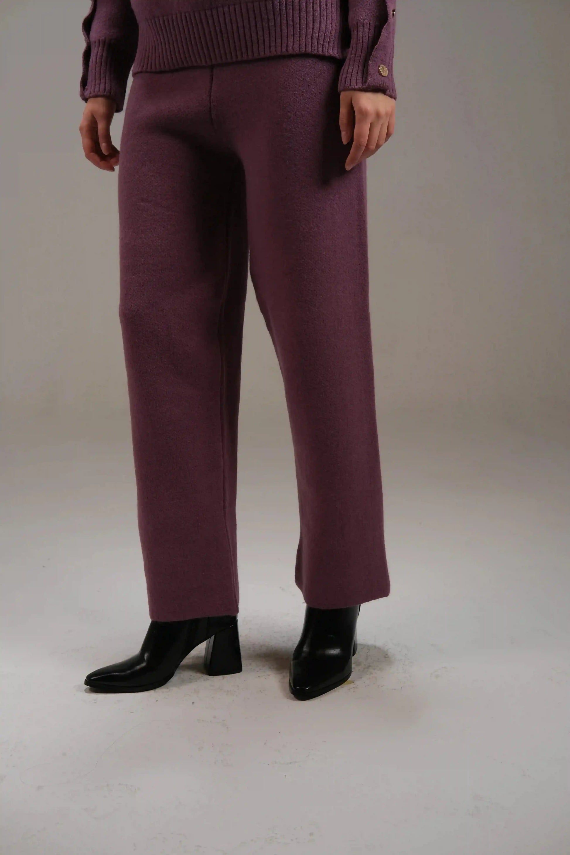 Knitted Cotton Trousers in Purple - A&Suz