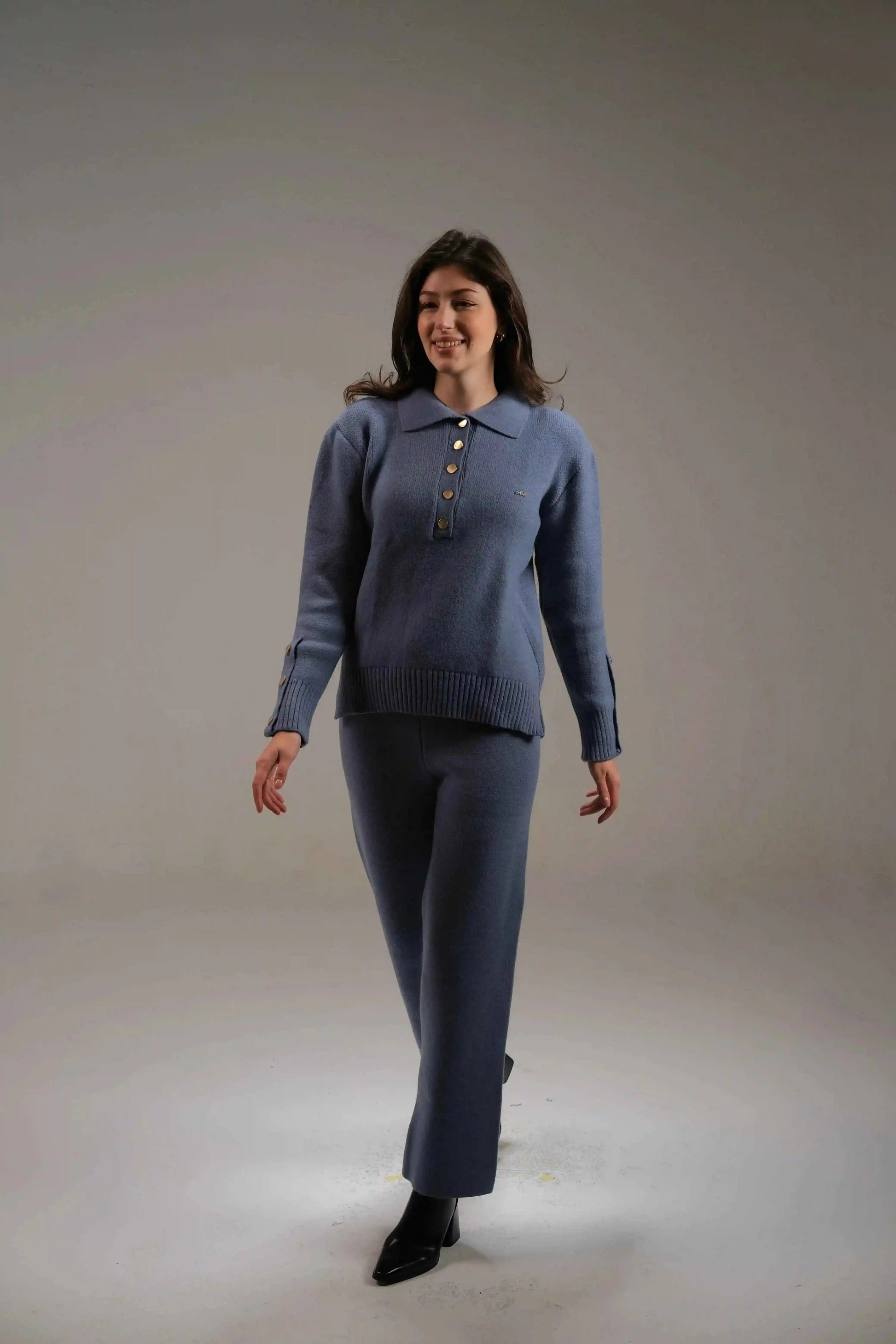 Knitted Cotton Trousers in Blue - A&Suz