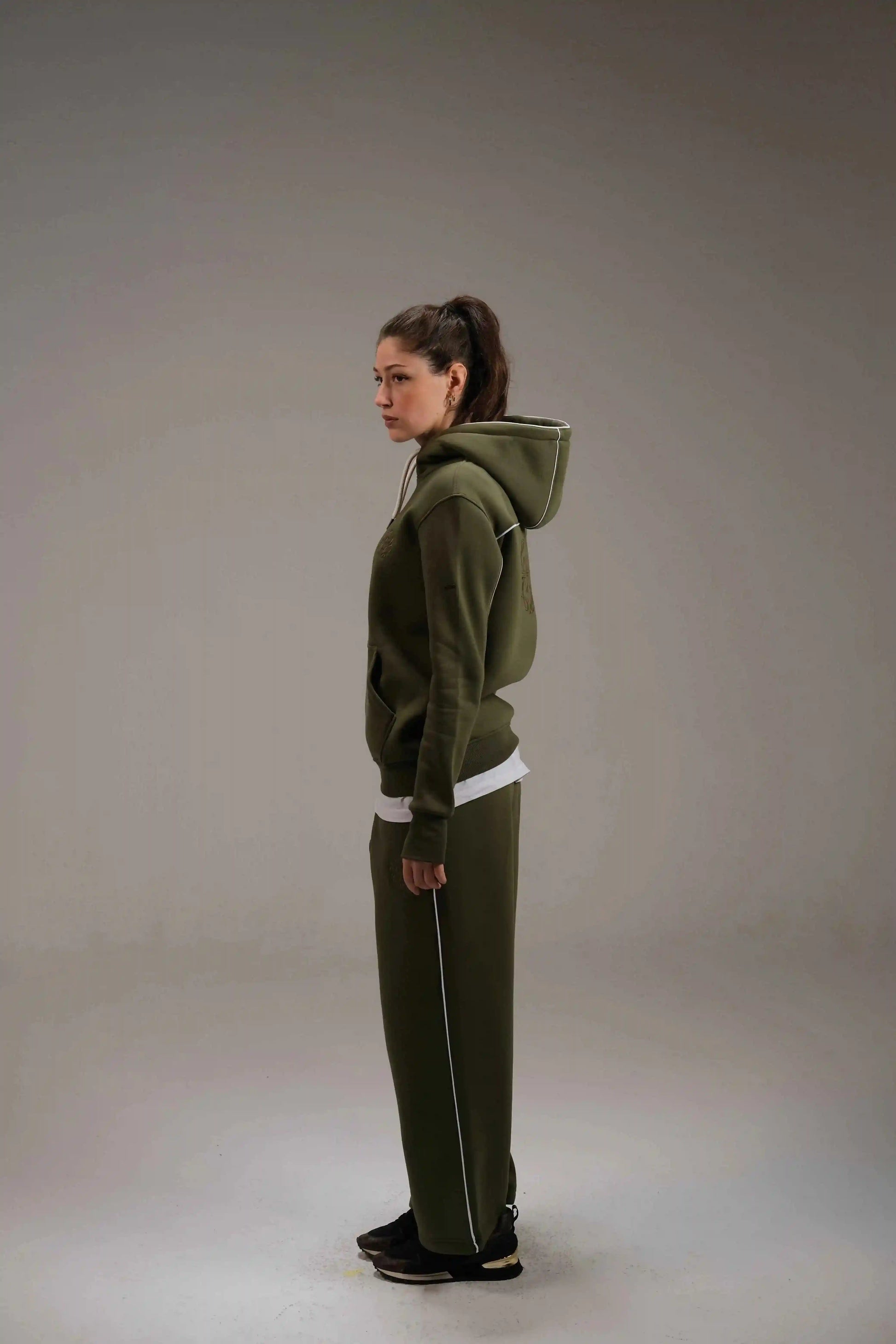 Melton Sweatpants in Olive Green - A&Suz