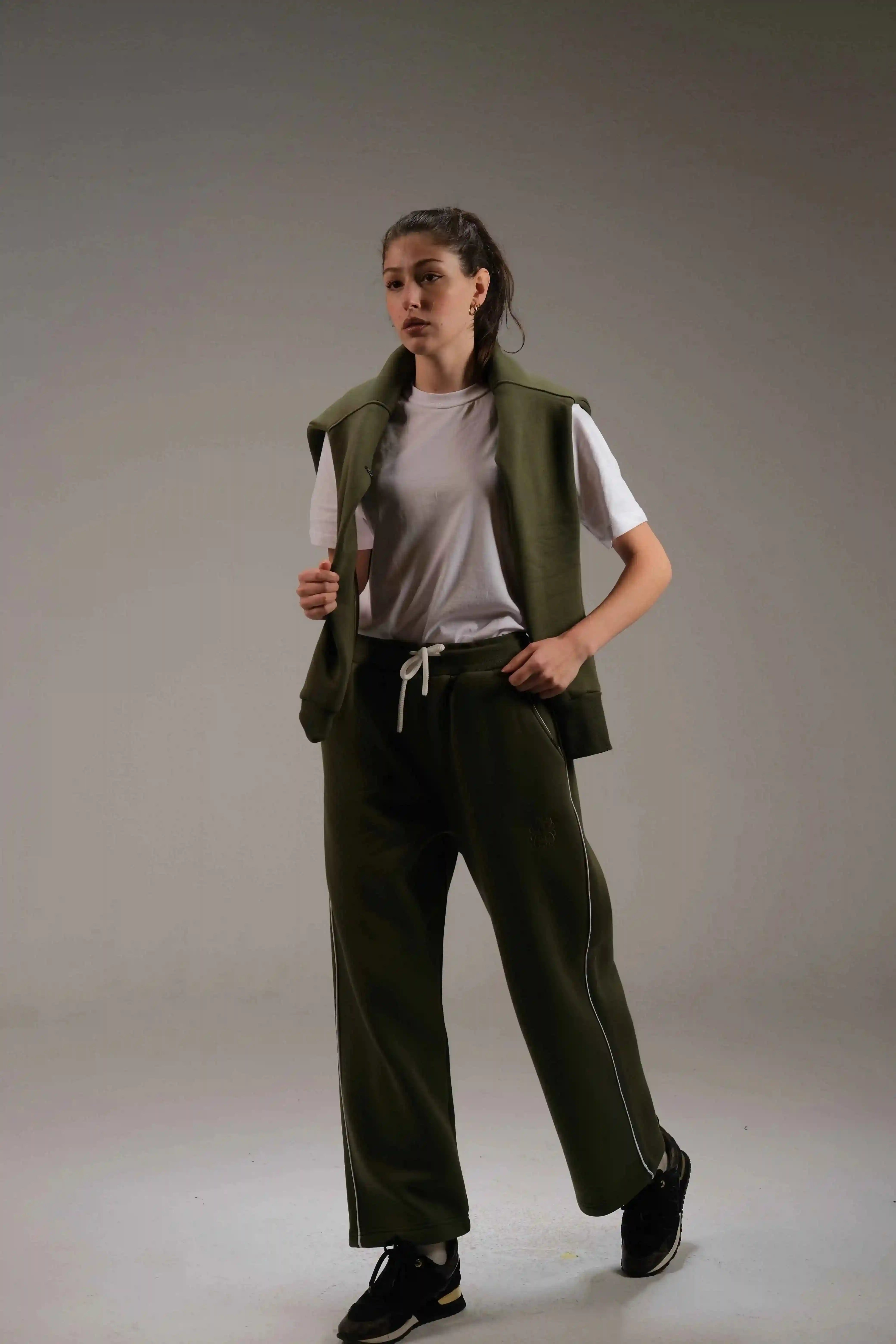 Melton Sweatpants in Olive Green - A&Suz