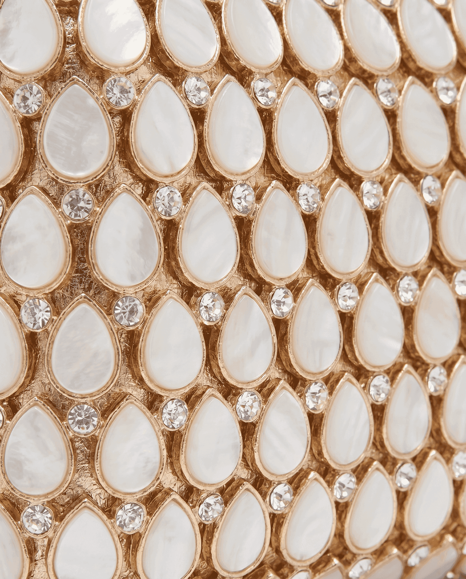Ivory Oval Crystal Bag - A&Suz