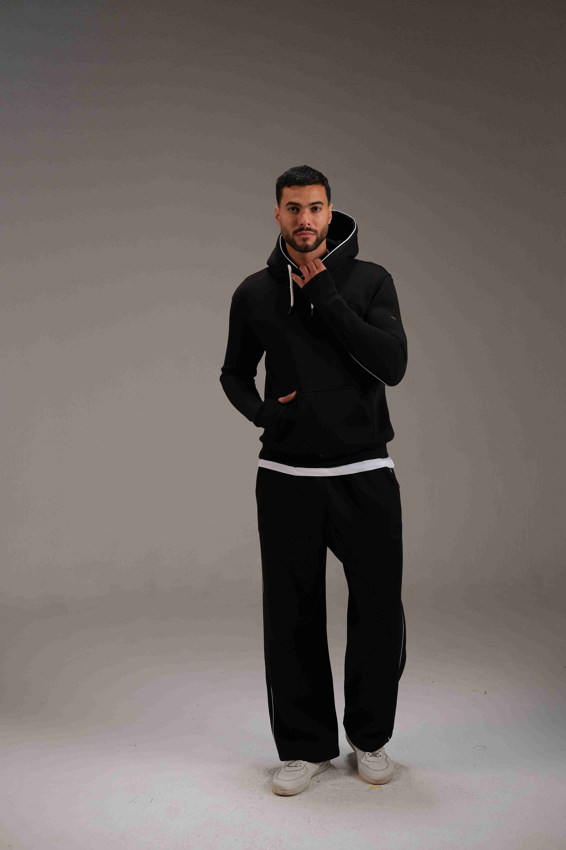Melton Sweatpants in Black - A&Suz