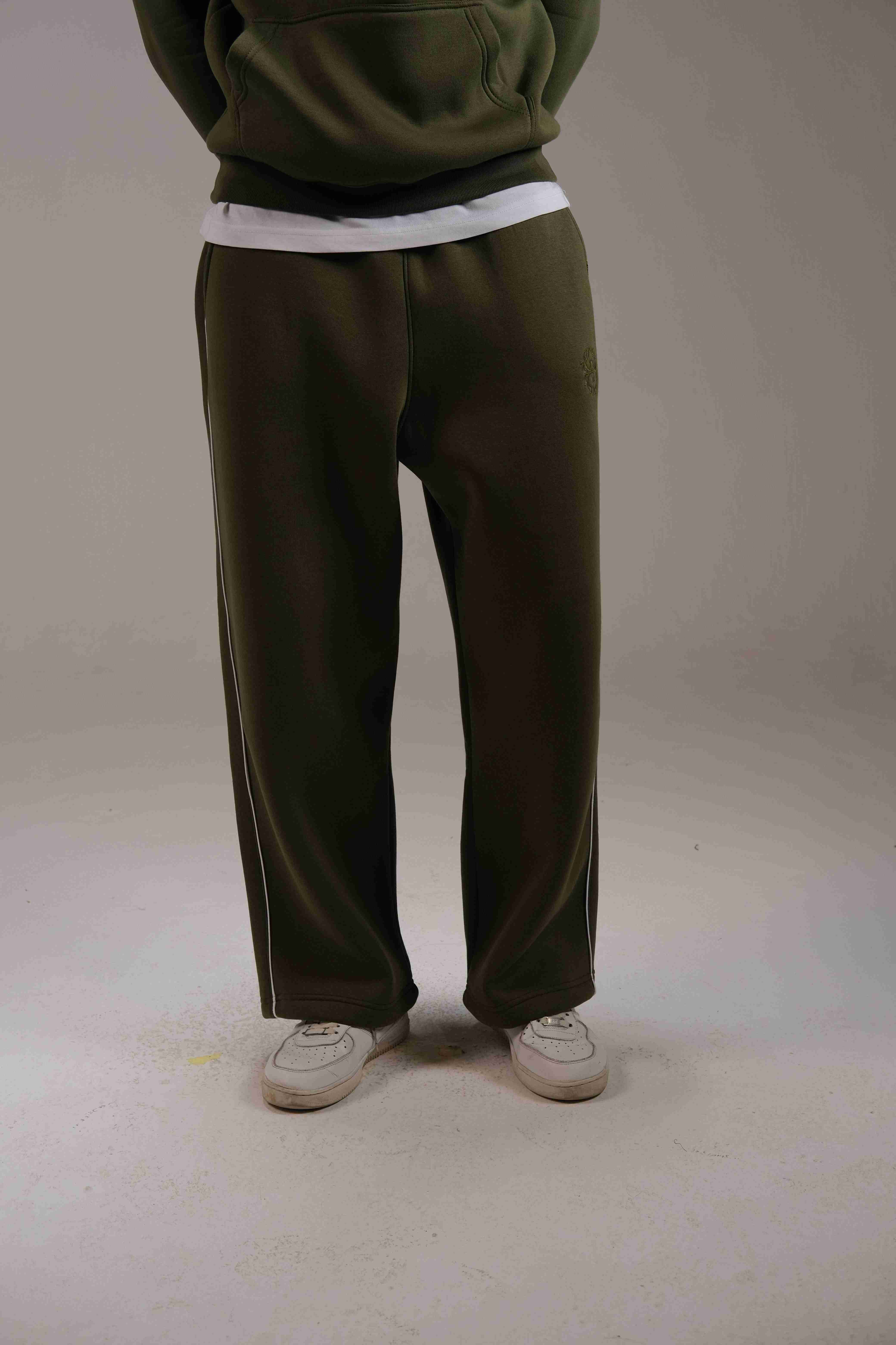 Melton Sweatpants in Olive Green - A&Suz